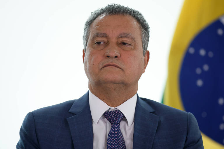 Rui Costa Senado Bahia reafirma candidatura ao Senado em 2026 e descarta disputar o governo estadual, encerrando especulações políticas.