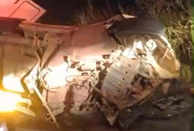 Acidente entre caminhão e van na BA-290, entre Teixeira de Freitas e Alcobaça, deixa feridos e mobiliza equipes de resgate.